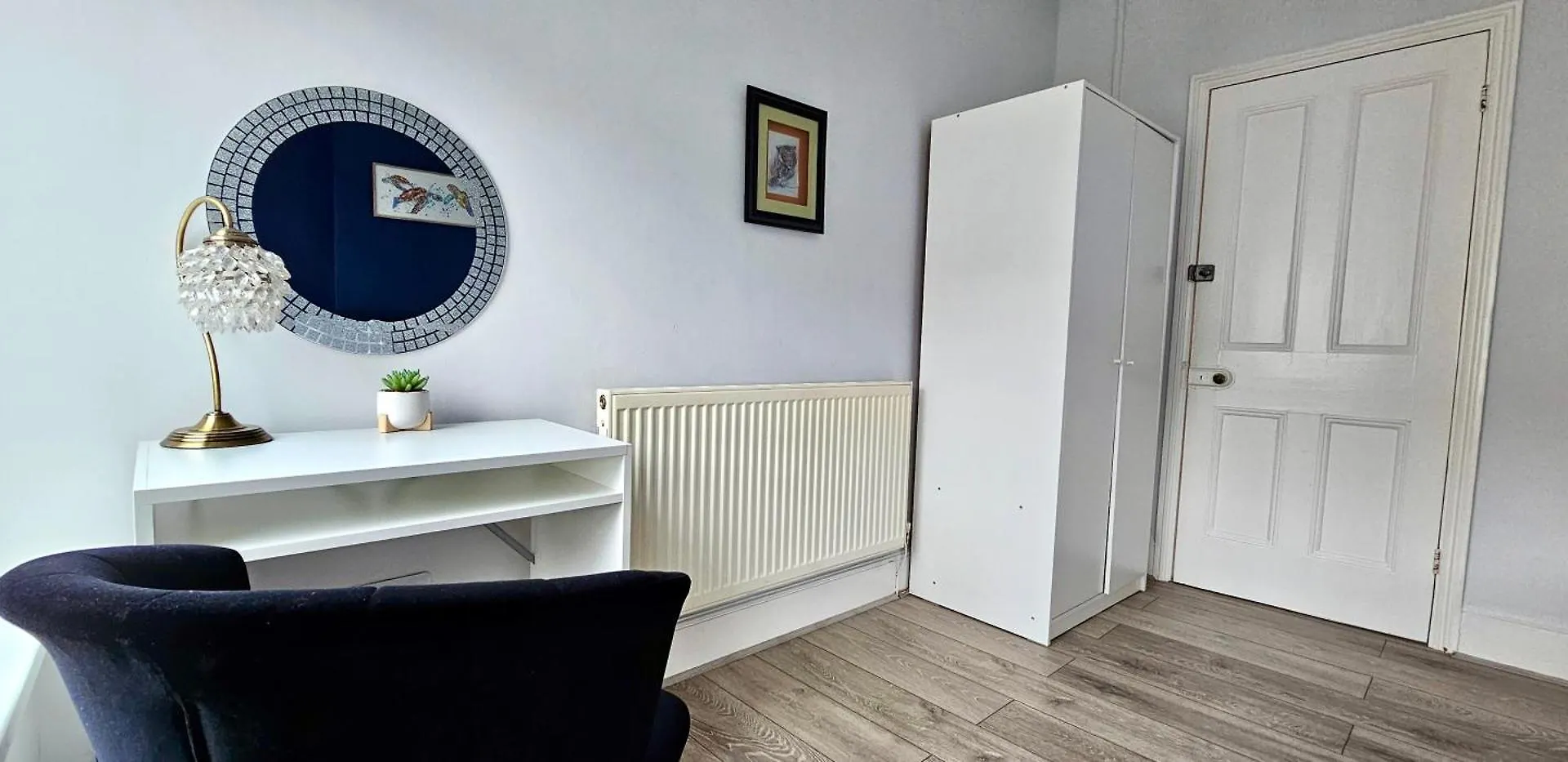 Ideal For Groups - 4 Bedrooms, 2 Bathrooms Cardiff 0*,